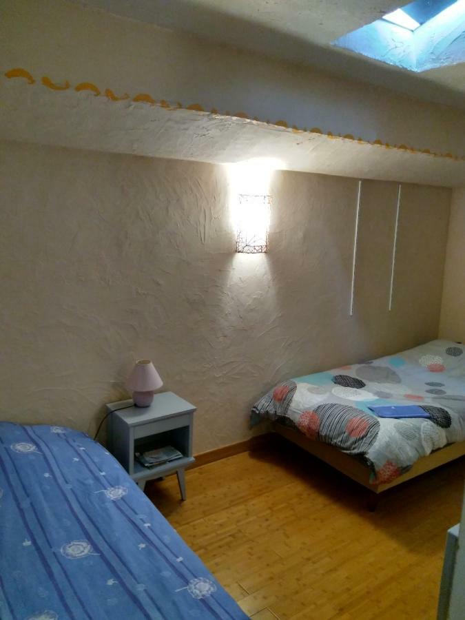 Appartement Au Calme Centre Ville A 2 Pas Du Vieux Marche La Rochelle  Exteriör bild